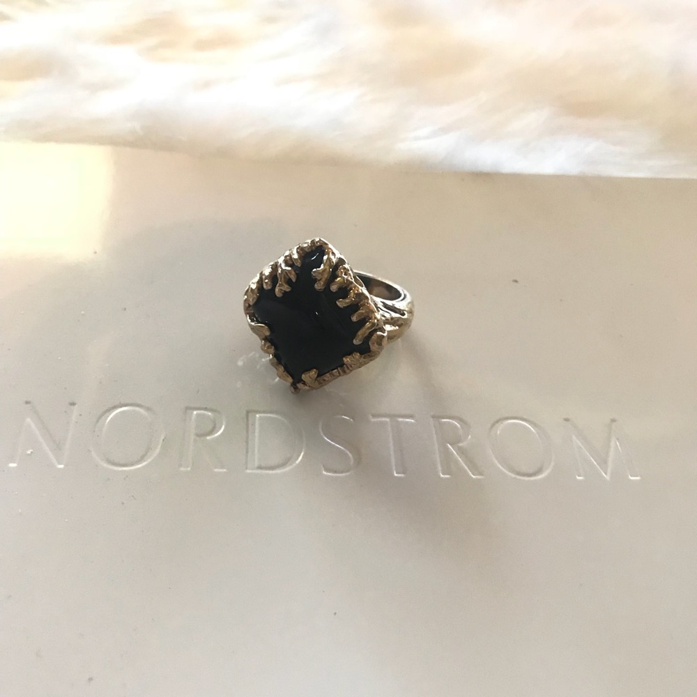 NORDSTROM BLACK AND GOLD COSTUME RING - Picture 1 of 5